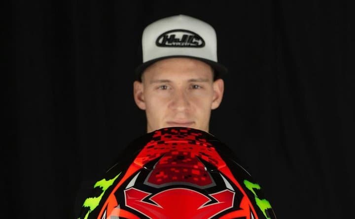 Gantung Helm Scorpion, Fabio Quartararo Beralih ke Helm Buatan Korea Gantung Helm Scorpion, Fabio Quartararo Beralih ke Helm Buatan Korea