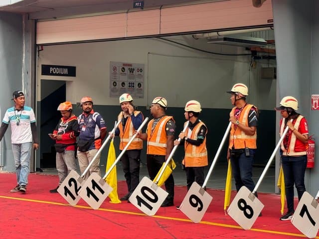 MGPA Kirim 4 Marshal Asal NTB untuk Bertugas di ARRC Malaysia MGPA Kirim 4 Marshal Asal NTB untuk Bertugas di ARRC Malaysia