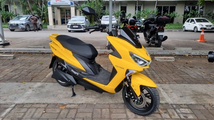 Review Polytron Fox-S: Spek Menurun Tapi Masih Nyaman buat Harian Review Polytron Fox-S: Spek Menurun Tapi Masih Nyaman buat Harian