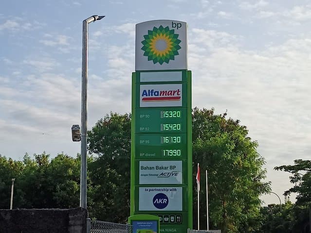 SPBU BP-AKR Akui Beli Bensin 25 Liter Kasih Bonus Gratis 1 Liter SPBU BP-AKR Akui Beli Bensin 25 Liter Kasih Bonus Gratis 1 Liter
