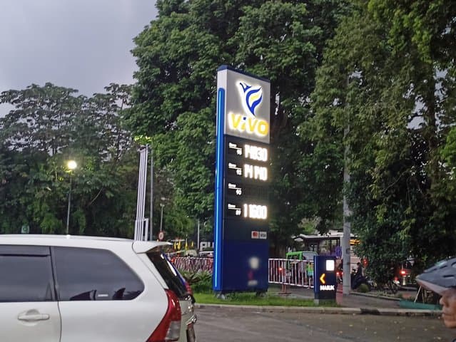 Vivo Jual Bensin RON 90 Rp12.600 per Liter, RON 89 Akan Dihapus Vivo Jual Bensin RON 90 Rp12.600 per Liter, RON 89 Akan Dihapus