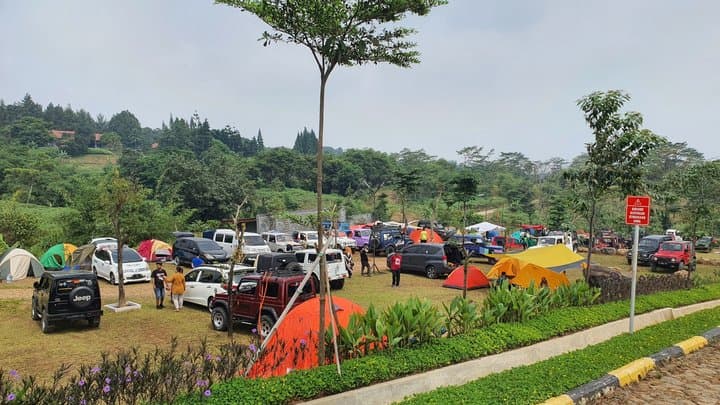 Ratusan Katana dan Jimny Tumpah Ruah di Anniversary SKIn di Sentul Ratusan Katana dan Jimny Tumpah Ruah di Anniversary SKIn di Sentul