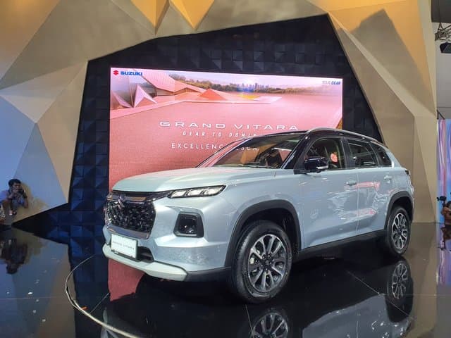 Suzuki Grand Vitara Bakal Pakai Fitur ADAS di Awal 2024 Suzuki Grand Vitara Bakal Pakai Fitur ADAS di Awal 2024