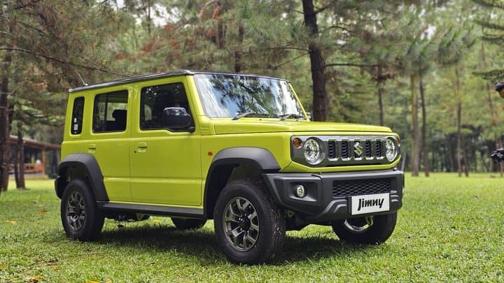 Baru 2 Bulan Meluncur, Harga Suzuki Jimny Naik Sampai Rp5 Juta Baru 2 Bulan Meluncur, Harga Suzuki Jimny Naik Sampai Rp5 Juta