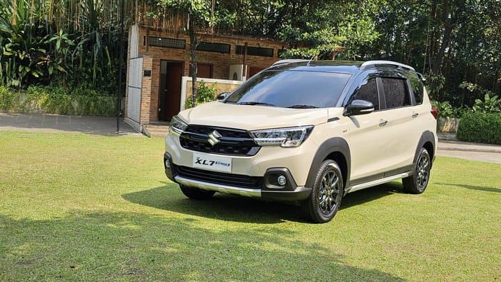 Carry dan Jajaran Mobil Hybrid Bahu Membahu Selamatkan Suzuki Carry dan Jajaran Mobil Hybrid Bahu Membahu Selamatkan Suzuki