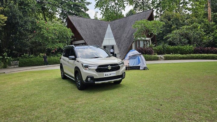 Suzuki Kasih Garansi 8 Tahun untuk Baterai XL7 Hybrid Suzuki Kasih Garansi 8 Tahun untuk Baterai XL7 Hybrid