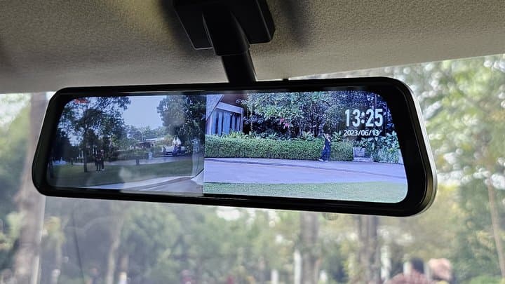 Jajal Fitur Smart e-Mirror Suzuki XL7 Hybrid, Tetap Jernih di Malam Hari Jajal Fitur Smart e-Mirror Suzuki XL7 Hybrid, Tetap Jernih di Malam Hari