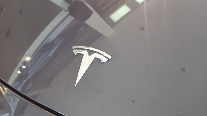 Wih, Tesla Lagi Bikin Mobil Listrik Murah Seharga Rp300 Jutaan! Wih, Tesla Lagi Bikin Mobil Listrik Murah Seharga Rp300 Jutaan!