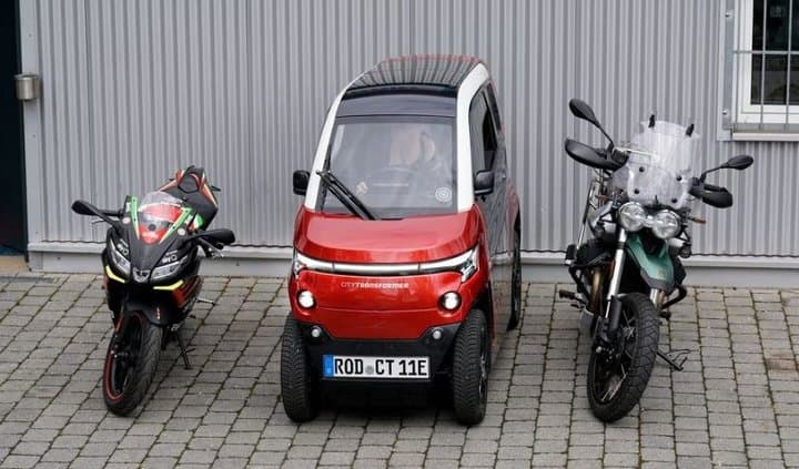 Mobil Listrik Israel Ini Bisa Mengecil Otomatis Kalau Macet Atau Lewat Gang Mobil Listrik Israel Ini Bisa Mengecil Otomatis Kalau Macet Atau Lewat Gang