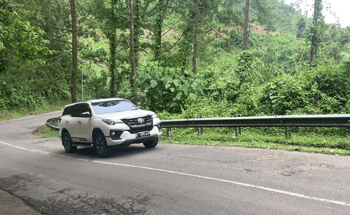 Penampakan Toyota Fortuner Terbaru, Dirombak Total? Penampakan Toyota Fortuner Terbaru, Dirombak Total?