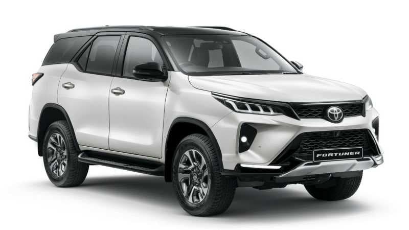 Toyota Fortuner Hybrid Diluncurkan, Makin Badak Makin Irit