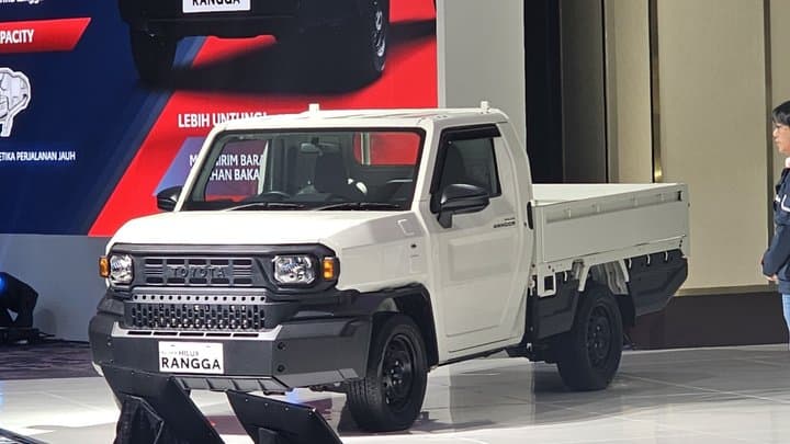 Toyota Hilux Rangga Akhirnya Meluncur, Harga Mulai Rp188 Jutaan! Toyota Hilux Rangga Akhirnya Meluncur, Harga Mulai Rp188 Jutaan!