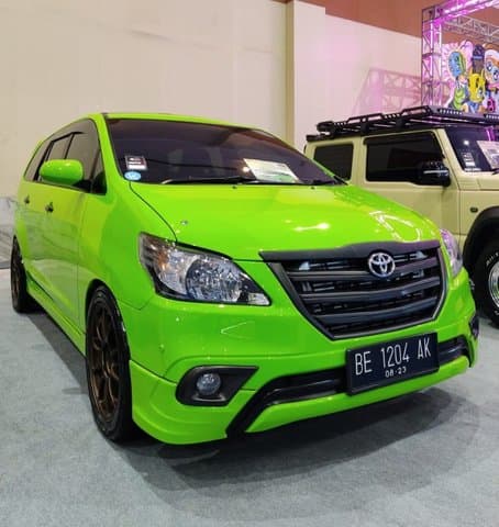 Mengerikan! Modifikasi Toyota Innova Monster Bertenaga 600 Hp! Mengerikan! Modifikasi Toyota Innova Monster Bertenaga 600 Hp!
