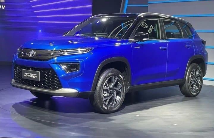 Toyota Hyryder Resmi Meluncur, Lawan Tangguh Creta dan HR-V Toyota Hyryder Resmi Meluncur, Lawan Tangguh Creta dan HR-V