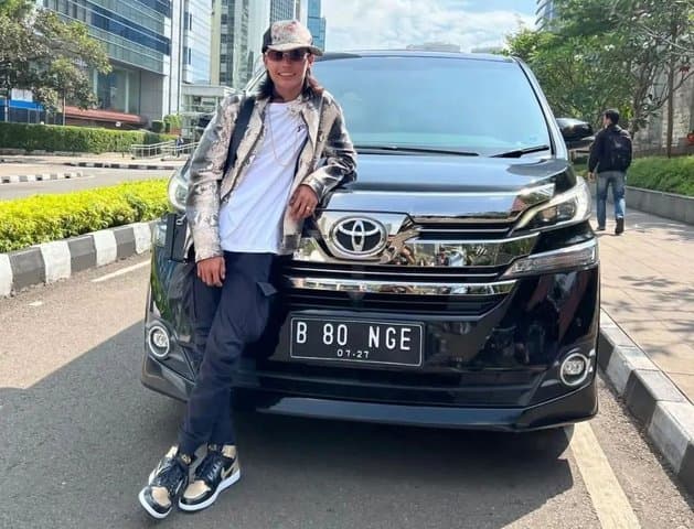 Jeje Slebew dan Bonge Kena Imbas Rekayasa Lalin Citayam Fashion Week Jeje Slebew dan Bonge Kena Imbas Rekayasa Lalin Citayam Fashion Week