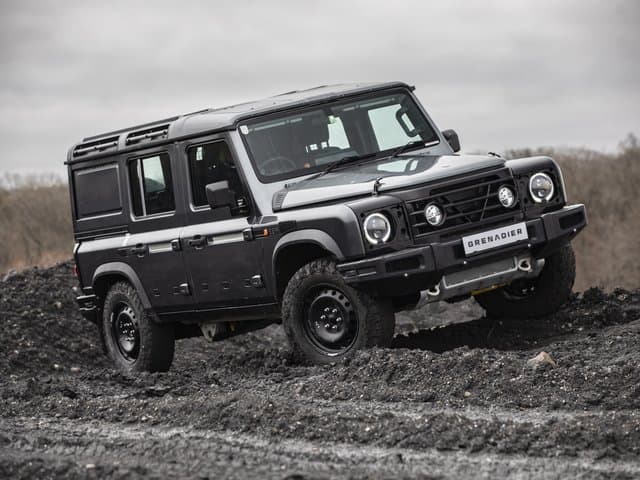INEOS Grenadier, Tiruan Land Rover Milik Bos Baru Manchester United INEOS Grenadier, Tiruan Land Rover Milik Bos Baru Manchester United