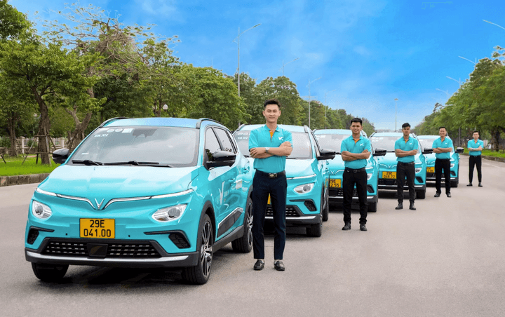 Mau Saingi Bluebird, Naik Taksi Listrik Vietnam Gratis, Ini Caranya! Mau Saingi Bluebird, Naik Taksi Listrik Vietnam Gratis, Ini Caranya!