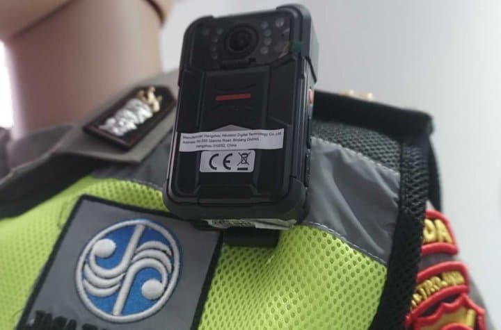 Macam Influencer, Polisi Bakal Pakai Kamera di Badan untuk Menilang Macam Influencer, Polisi Bakal Pakai Kamera di Badan untuk Menilang