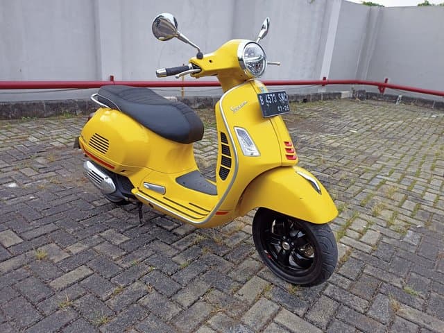 Maaf Fanboy, Vespa Buatan Indonesia Gak Turun Harga Maaf Fanboy, Vespa Buatan Indonesia Gak Turun Harga