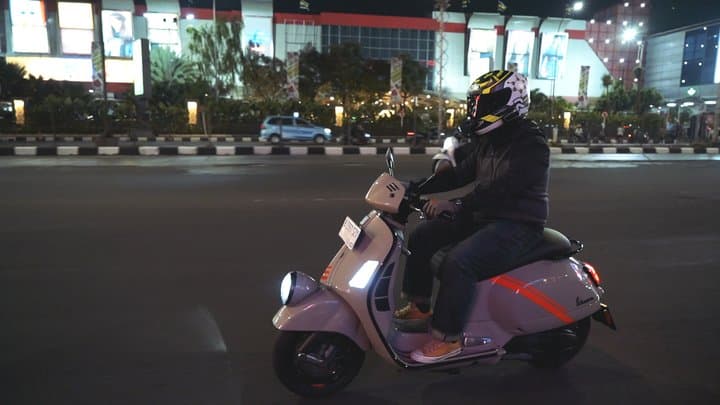 Test Ride Vespa GTV 300 HPE, Mesin Bertenaga Bikin Makin Sporty Test Ride Vespa GTV 300 HPE, Mesin Bertenaga Bikin Makin Sporty