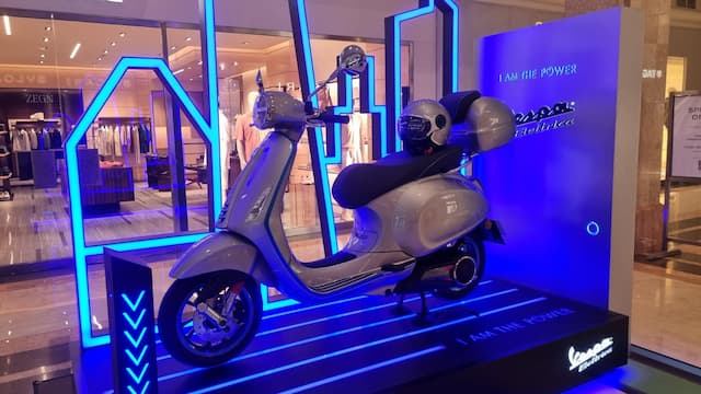 Piaggio Hadirkan Test Ride Vespa Elettrica di Kota-kota Indonesia