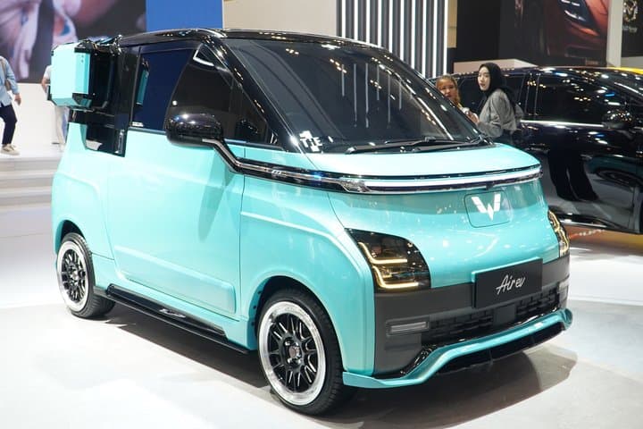 Referensi Modifikasi Karya Konsumen Wuling Air ev Mejeng di GIIAS 2024 Referensi Modifikasi Karya Konsumen Wuling Air ev Mejeng di GIIAS 2024