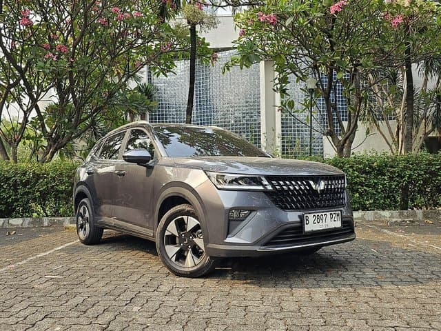 Test Drive Wuling Alvez untuk Harian, Canggih Gak Mesti Mahal Test Drive Wuling Alvez untuk Harian, Canggih Gak Mesti Mahal