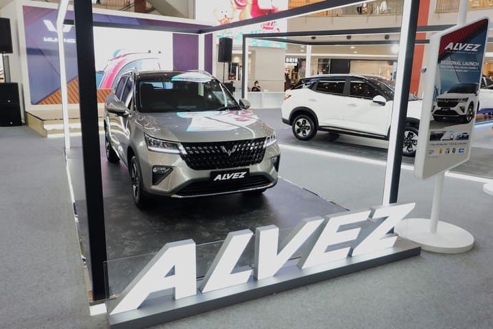 Move On Dari GJAW, Wuling Lanjut Ajak Alvez Keliling Jakarta Move On Dari GJAW, Wuling Lanjut Ajak Alvez Keliling Jakarta