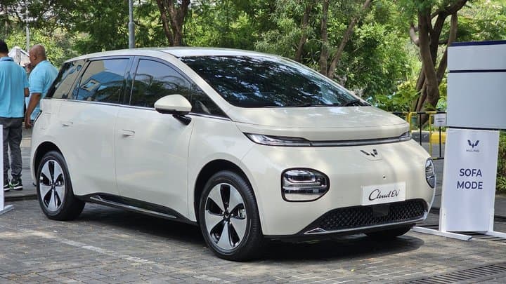 Baru Dirilis, Wuling Cloud EV Siap Dikirim ke Konsumen Bulan Ini juga Baru Dirilis, Wuling Cloud EV Siap Dikirim ke Konsumen Bulan Ini juga