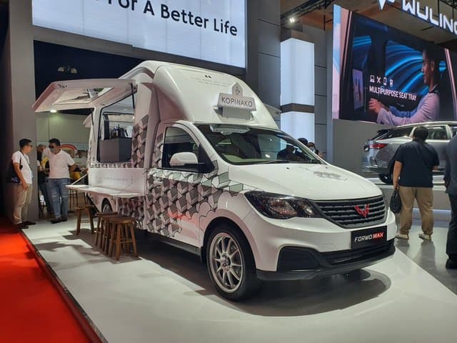 Ketika Wuling Formo Max Disulap jadi Kedai Kopi Ketika Wuling Formo Max Disulap jadi Kedai Kopi