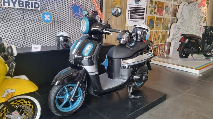 Modif Tipis-Tipis, Aksesoris Yamaha Fazzio Hybrid Dijual Rp100 Ribuan Modif Tipis-Tipis, Aksesoris Yamaha Fazzio Hybrid Dijual Rp100 Ribuan