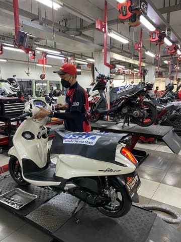 Biaya Perawatan Yamaha Grand Filano, Tahun Pertama Cuma Rp100 Ribuan? Biaya Perawatan Yamaha Grand Filano, Tahun Pertama Cuma Rp100 Ribuan?