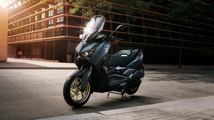Alasan Yamaha XMax Tidak Punya Varian Lite Version Alasan Yamaha XMax Tidak Punya Varian Lite Version