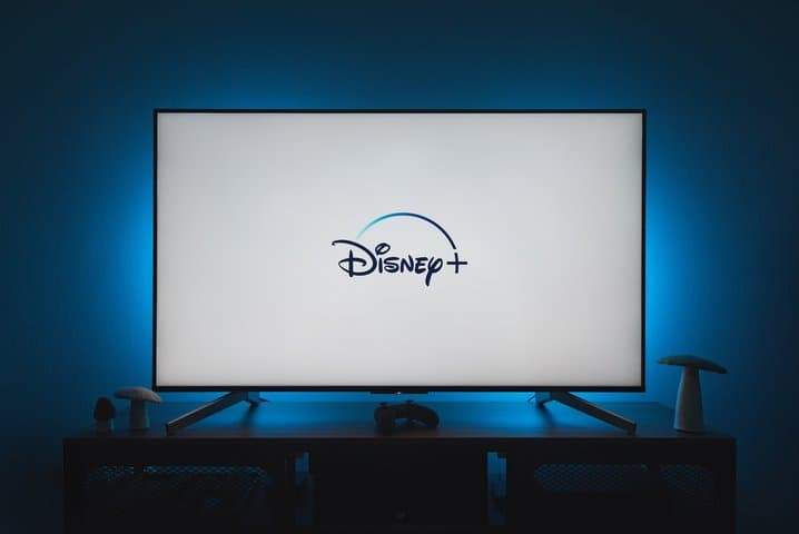 Deretan Film Terbaru yang Hadir di Disney+ Hotstar Deretan Film Terbaru yang Hadir di Disney+ Hotstar