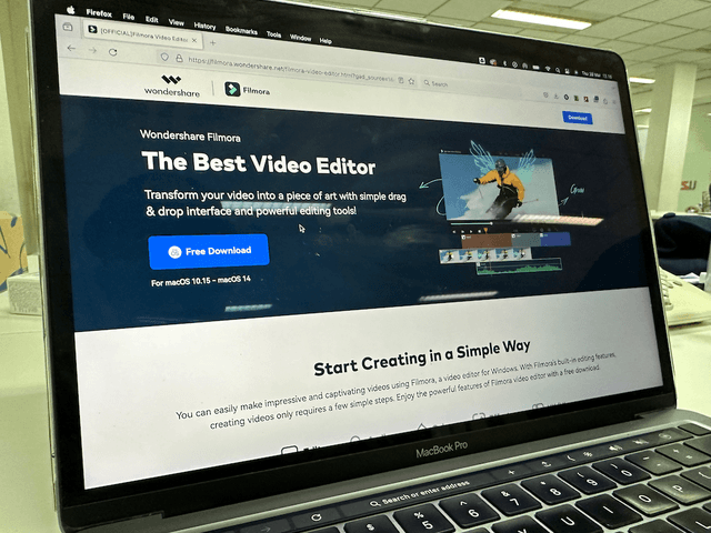 <i>Tools Editing</i> Video untuk Para Pemula <i>Tools Editing</i> Video untuk Para Pemula