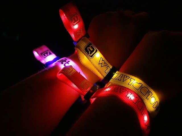 Teknologi di Balik Xyloband, Gelang Konser Coldplay yang Bikin Geger Teknologi di Balik Xyloband, Gelang Konser Coldplay yang Bikin Geger