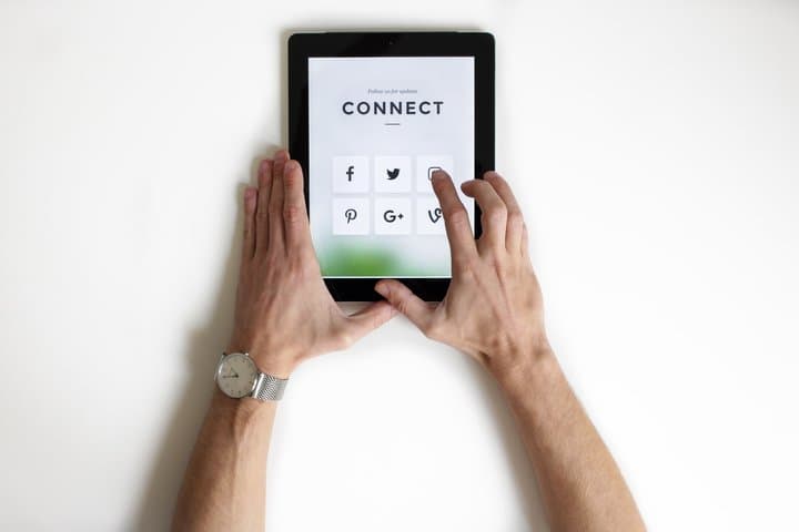 <i>Recap</i> Topik Trending Pekan Ini: Geger Kiamat Internet! <i>Recap</i> Topik Trending Pekan Ini: Geger Kiamat Internet!