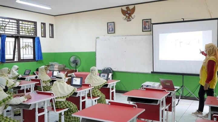 Kelas Pintar Dipilih Jadi Mitra Implementasi Kurikulum Merdeka Kelas Pintar Dipilih Jadi Mitra Implementasi Kurikulum Merdeka