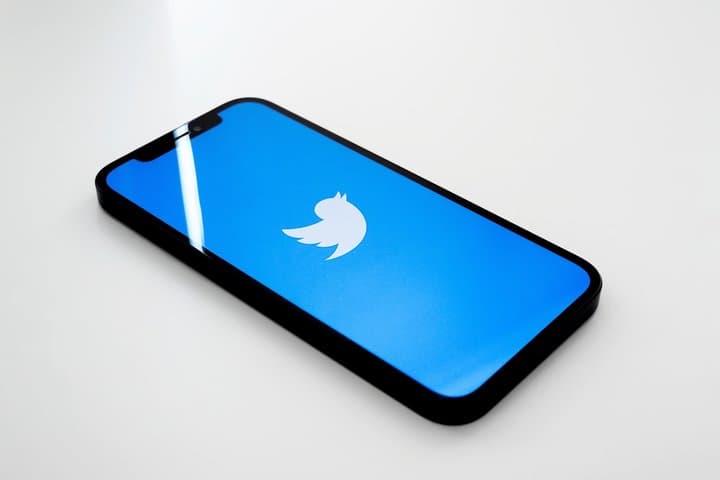 Batal Dibeli Elon Musk, Twitter Minta Karyawan Bungkam Batal Dibeli Elon Musk, Twitter Minta Karyawan Bungkam