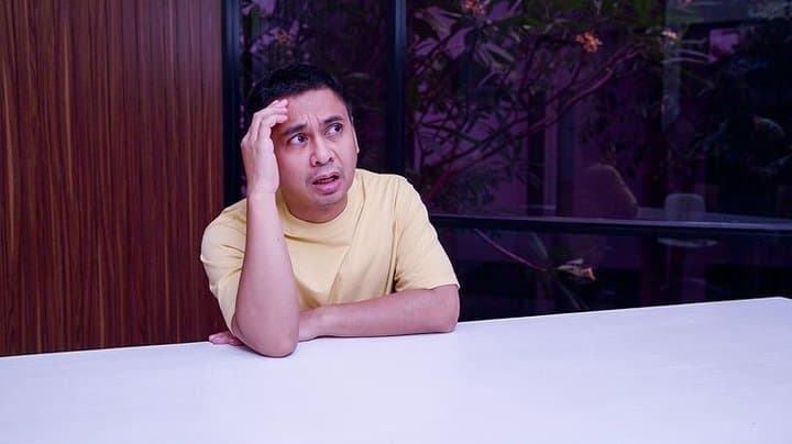 YouTube Raditya Dika Kena Hack, Berubah Jadi Channel Tesla YouTube Raditya Dika Kena Hack, Berubah Jadi Channel Tesla