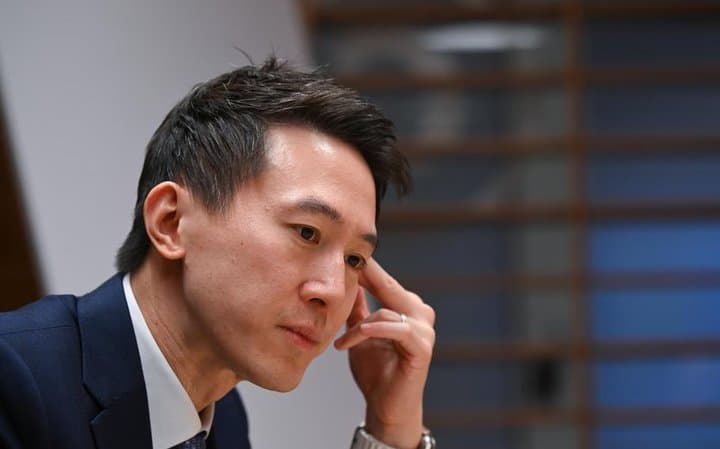 Profil Shou Zi Chew, CEO TikTok yang Pernah Wamil di Kalimantan Profil Shou Zi Chew, CEO TikTok yang Pernah Wamil di Kalimantan