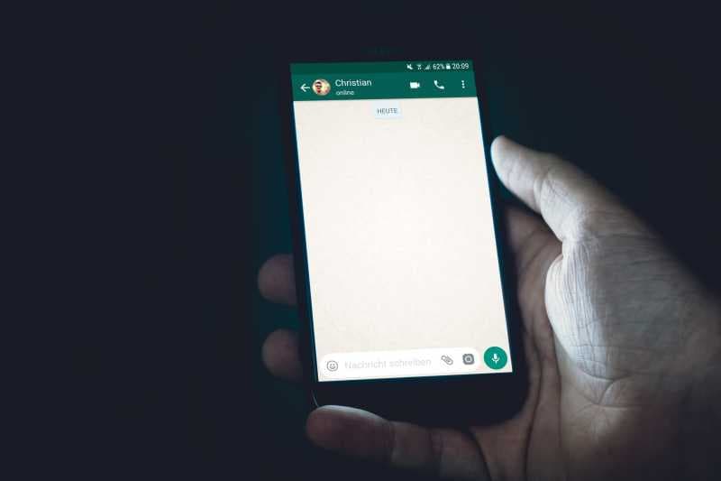 Cara Sembunyikan Status Online di WhatsApp, <i>Ghosting</i> Makin Gampang