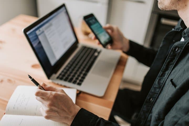 Hati-hati Rekening Dibobol Lewat WhatsApp, Cek Modusnya! Hati-hati Rekening Dibobol Lewat WhatsApp, Cek Modusnya!