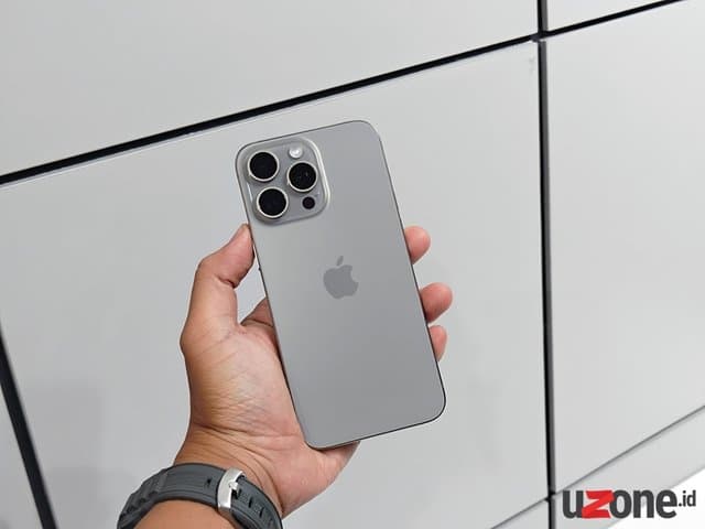 10 HP Paling Laris di Dunia Tahun Ini, iPhone Tetap Rajanya 10 HP Paling Laris di Dunia Tahun Ini, iPhone Tetap Rajanya