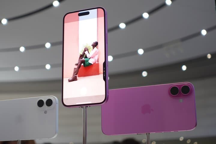 iPhone 16 Disebut Ilegal di Indonesia, Kalau Beli dari Luar Gimana? iPhone 16 Disebut Ilegal di Indonesia, Kalau Beli dari Luar Gimana?