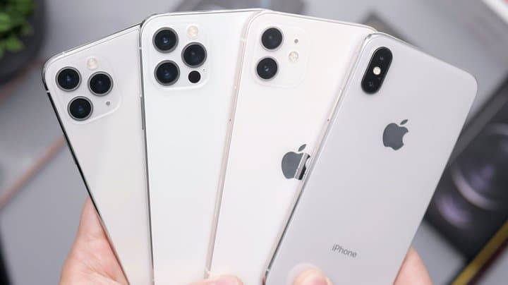 1 Dosa iPhone: Barang Mewah yang Bikin Orang Jadi Toxic 1 Dosa iPhone: Barang Mewah yang Bikin Orang Jadi Toxic
