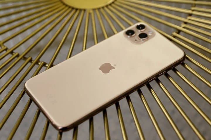 Segini Harga iPhone 11 Pro Max yang Viral Gegara Syahnaz, Worth It ? Segini Harga iPhone 11 Pro Max yang Viral Gegara Syahnaz, Worth It ?
