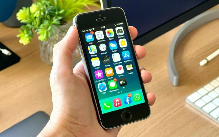 30+ HP Android & iOS Gak Bisa Pakai WhatsApp Lagi, Ada iPhone SE 30+ HP Android & iOS Gak Bisa Pakai WhatsApp Lagi, Ada iPhone SE