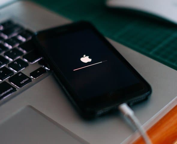 IMEI Ilegal Bakal Diblokir? Simak Cara Cek Status IMEI Ponsel Kalian IMEI Ilegal Bakal Diblokir? Simak Cara Cek Status IMEI Ponsel Kalian