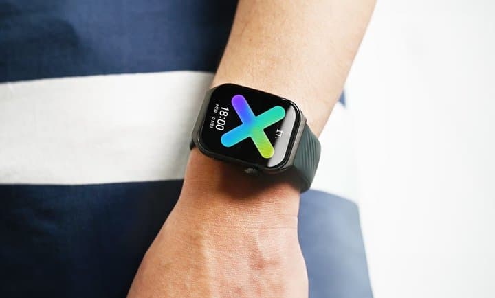 IT Watch Active Curve Debut, Smartwatch Layar Lengkung Gak Mesti Mahal IT Watch Active Curve Debut, Smartwatch Layar Lengkung Gak Mesti Mahal